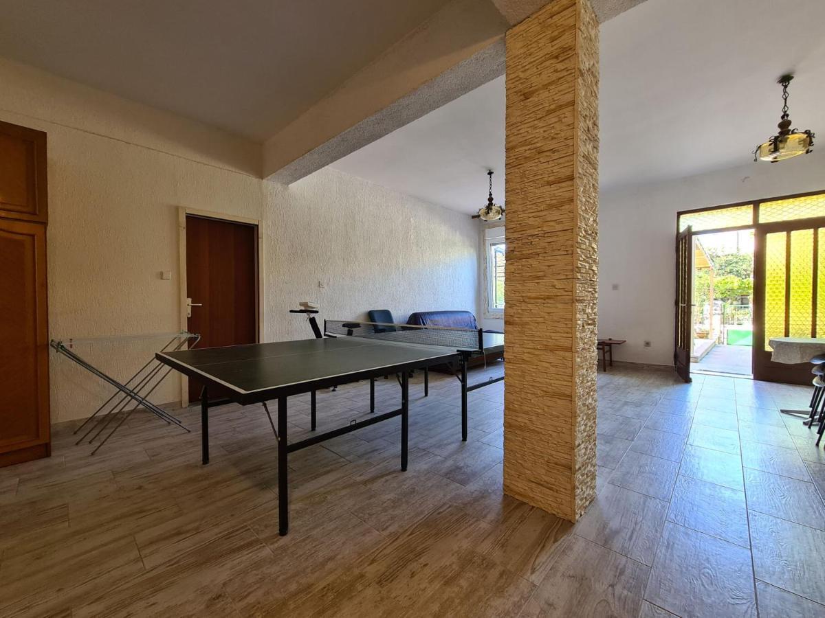 Apartments Mare 826 Pula Exterior photo